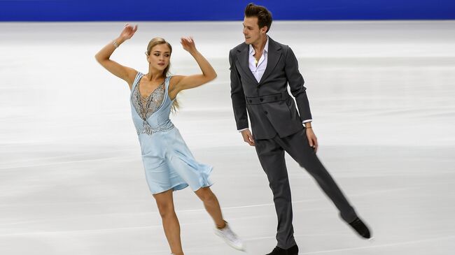 Виктория Синицына и Никита Кацалапов