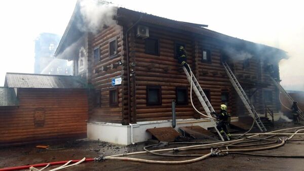 Последствия пожара в Гостинице Ромашково в городском округе Одинцово. 8 декабря 2019