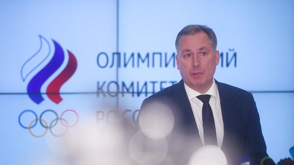 Президент Олимпийского комитета России Станислав Поздняков на пресс-подходе в Москве