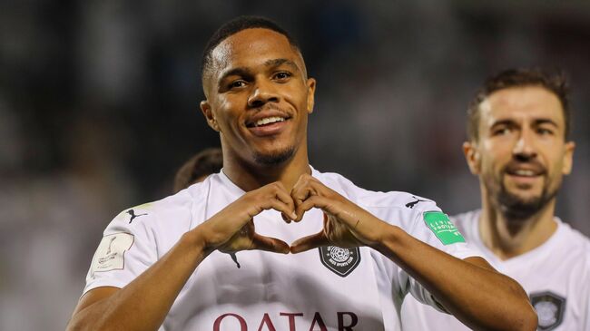 Sadd's defender Pedro celebrates his goal during the 2019 FIFA Club World Cup football match between Qatar's Al-Sadd and New Caledonia's Hienghene Sport at the Jassim Bin Hamad Stadium in the Qatari capital Doha on December 11, 2019. (Photo by KARIM JAAFAR / AFP)