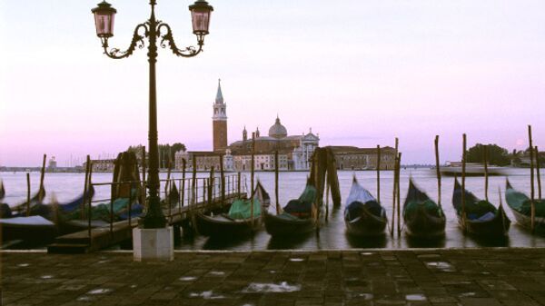 Венецианский карнавал начнется с бала