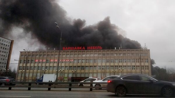 Пожар на складе на юге Москвы. 13 декабря 2019
