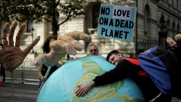 Акция протеста против изменения климата в Лондоне 