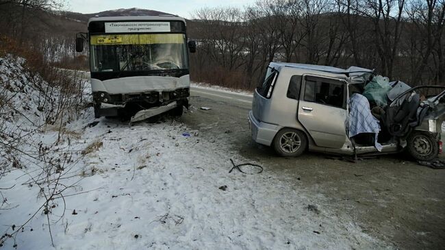 На месте ДТП на трассе Фокино-Дунай в Приморском крае