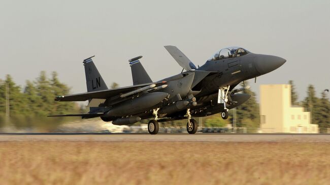 Истребитель ВВС США F-15E Strike Eagle