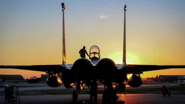 Истребитель ВВС США F-15E Strike Eagle на авиабазе Инджирлик, Турция