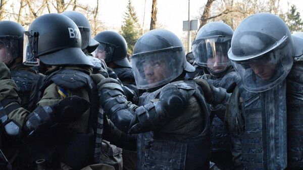 Сотрудники украинской полиции