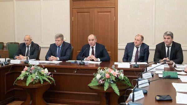 Глава КЧР Рашид Темрезов на заседании республиканской антитеррористической комиссии
