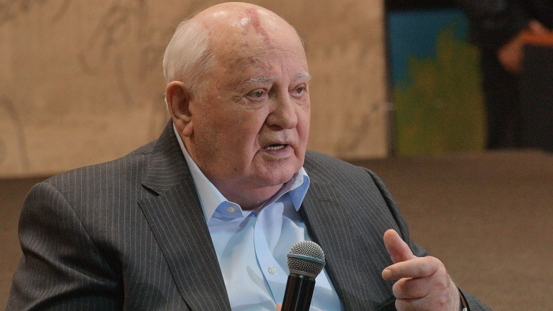 Пресс-секретарь Горбачев-Фонда Палажченко отказался рассказывать о здоровье Горбачева