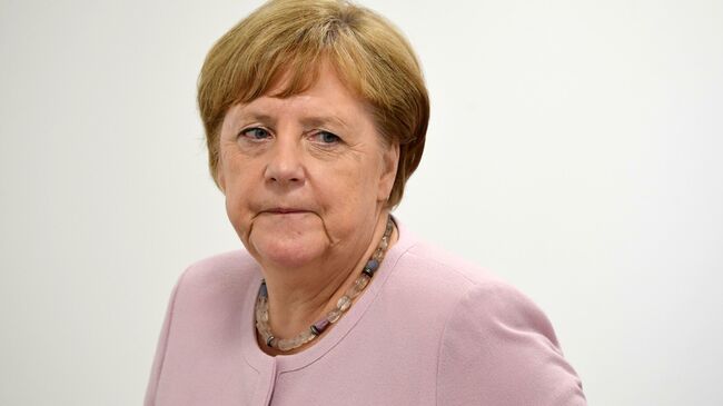Канцлер-ин или канцлер-аут. Ангелу Меркель выдала поговорка по Фрейду