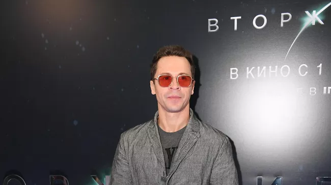 Актер Павел Деревянко на премьере фильма Вторжение