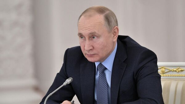 Президент РФ Владимир Путин на заседании Государственного совета по вопросам аграрной политики