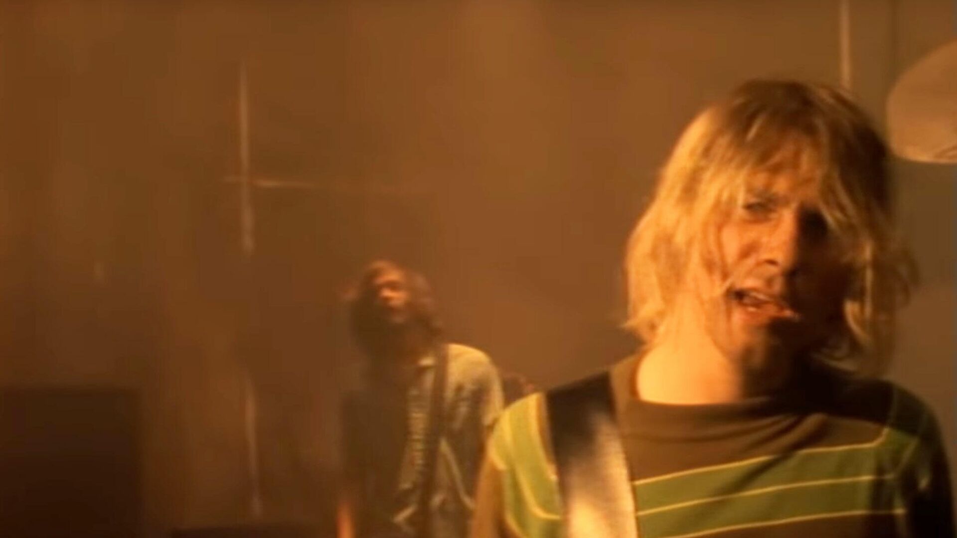 Стоп-кадр из клипа группы Nirvana - Smells Like Teen Spirit - РИА Новости, 1920, 29.12.2019