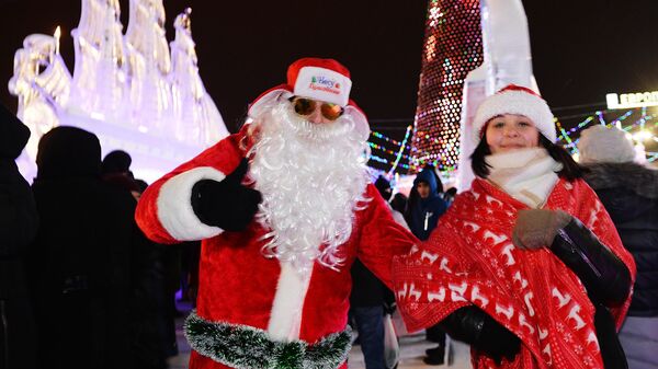 Жители Екатеринбурга празднуют Новый год