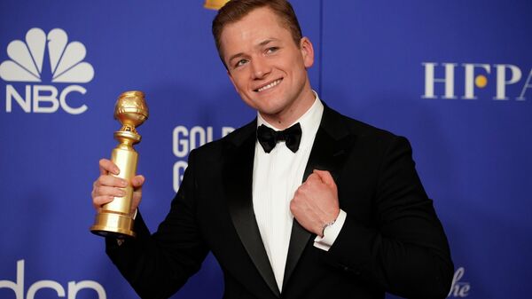Тэрон Эджертон получил награду в категории Лучшая мужская роль в комедии/мюзикле за фильм Рокетмен