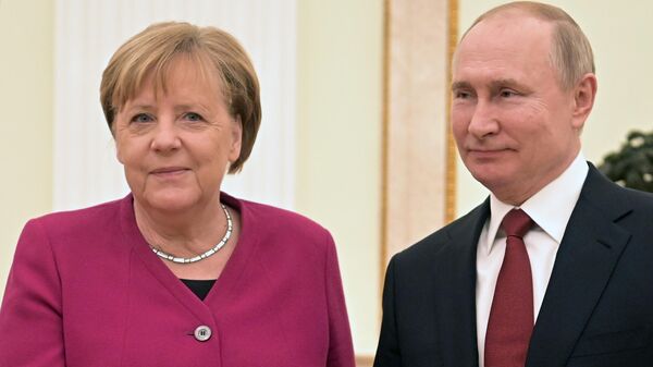  Президент РФ Владимир Путин и федеральный канцлер Германии Ангела Меркель во время встречи
