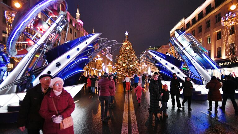 Новогоднее украшение центральных улиц Москвы