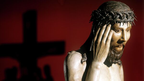 Фрагмент скульптуры Христос в темнице