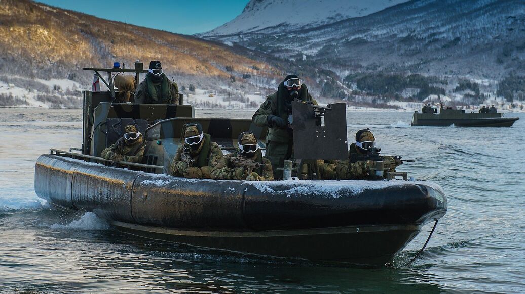 "Король наградил лично". Кто взорвал "Северный поток" вместо украинцев