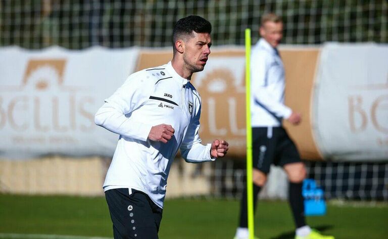 Полузащитник Рубина Дарко Йевтич