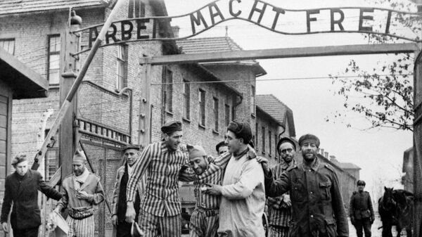 Освобождение советскими войсками узников немецко-фашистского концлагеря Аушвиц-Биркенау, Освенцим (Польша)
