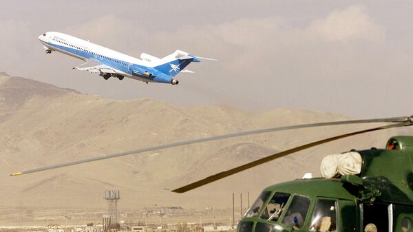 Самолет авиакомпании Ariana Afghan Airlines 