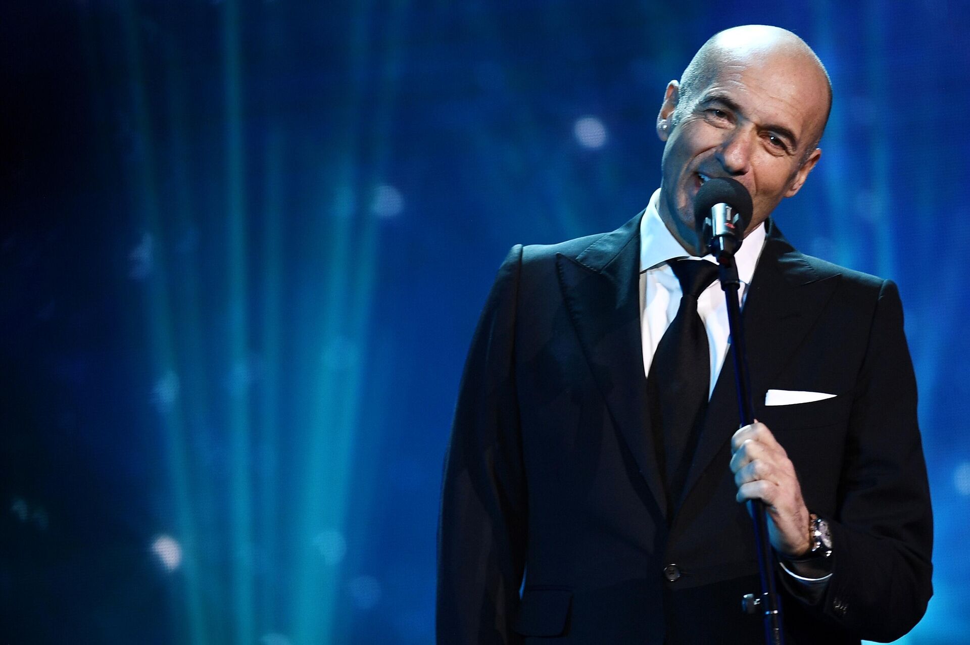 Композитор Игорь Крутой на вечере памяти актера Николая Караченцова в театре Ленком Композитор Игорь Крутой на вечере памяти актера Николая Караченцова в театре Ленком - РИА Новости, 1920, 26.10.2025