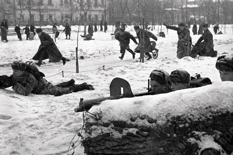 Учения на улицах Москвы