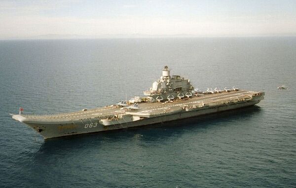 Авианесущий крейсер Адмирал Кузнецов. Архивное фото