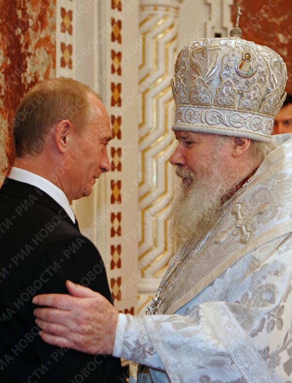 Президент РФ Владимир Путин и патриарх Московский и всея Руси Алексий II