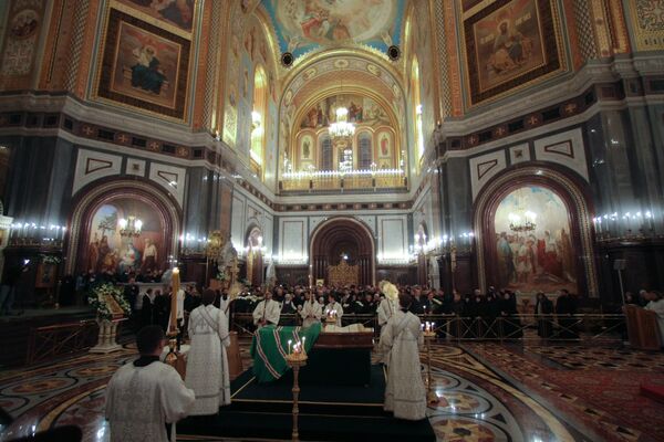 Церемония прощания с патриархом Московским и всея Руси Алексием II в храме Христа Спасителя