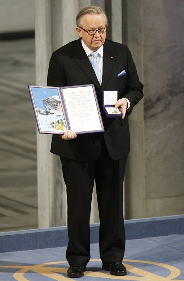 Экс-президенту Финляндии Марти Ахтисаари вручили Нобелевскую премию мира