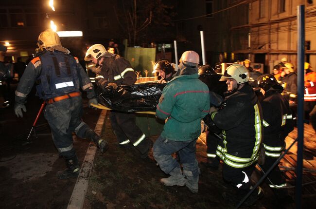 Обрушение дома на Старом Арбате в Москве