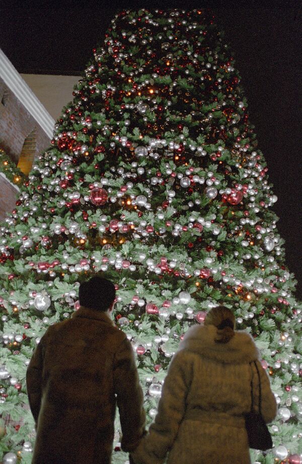 Главная рождественская елка Венгрии отправилась в Будапешт