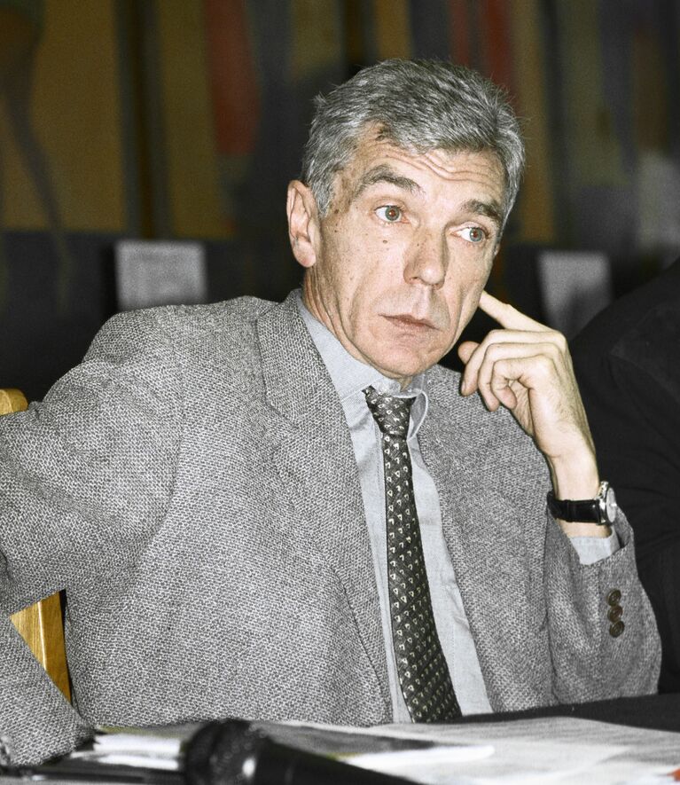 Телеведущий Николаев Телеведущий Николаев