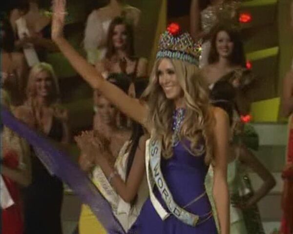 21-летняя студентка из Тюмени стала Мисс мира-2008