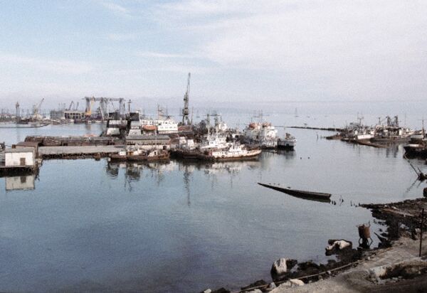 Морской порт в Баку