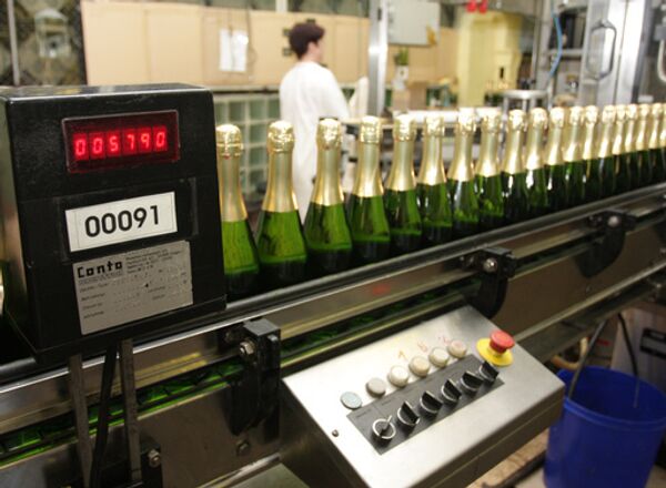 ОТП банк даст Московскому заводу шампанских вин 225 млн рублей на развитие бизнеса