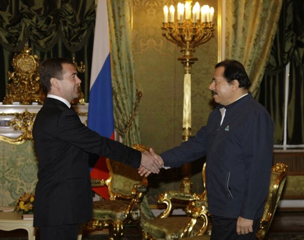 Президент России Дмитрий Медведев и президент Республики Никарагуа Даниэль Ортега Сааведра