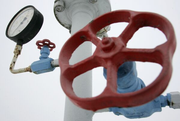 Прекращение поставок газа на Украину из-за отсутствия контракта с «Газпромом» уже дало первые результаты. Остановлена работа ряда химических и металлургических предприятий, без тепла и горячей воды остались многие крупные города.