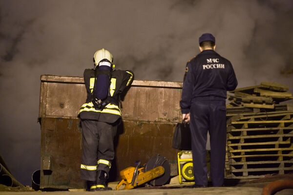 Пожар на складе ГСМ в Москве потушен