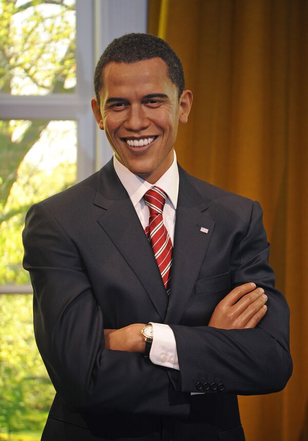 Восковая фигура нового президента США Барака Обамы в музее Мадам Тюссо в Лондоне