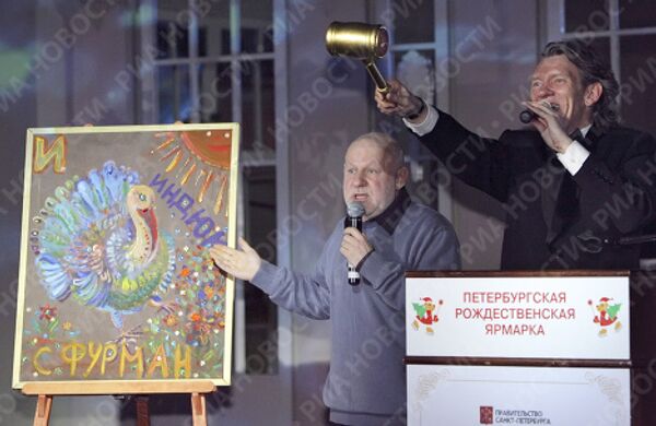 Благотворительный аукцион представляет картины, созданные во время Петербургской Рождественской Ярмарки