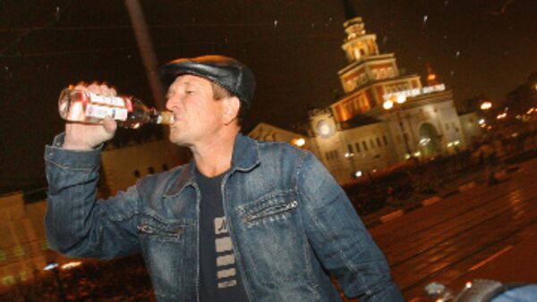 Москва прожила 2009 год без массовых отравлений суррогатным алкоголем. Архив