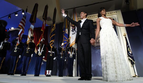 Президент США Барак Обама с супругой Мишель на инаугурационном балу Inaugural Youth Ball