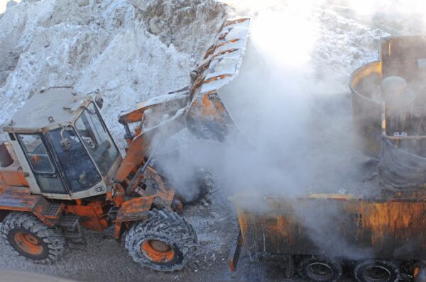 Прокуратура Владивостока возбудила 88 дел за плохую уборку снега