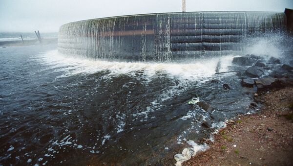 Водосброс Нерюнгринской ГРЭС на Олонгринском водохранилище