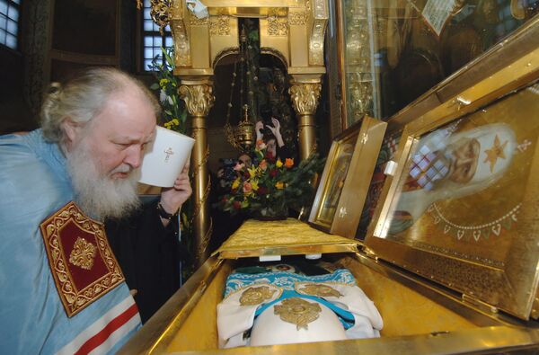 Новоизбранный патриарх Московский и всея Руси Кирилл