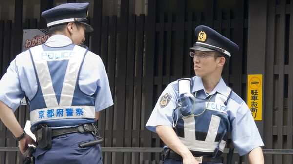 Более 900 полицейских искали жену японца по ложному вызову