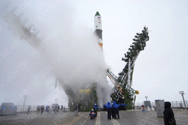 Пуск РН Союз-У с грузовым транспортным кораблем Прогресс М-66 осуществлен с космодрома Байконур